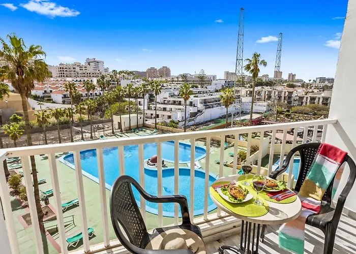 3e. Charming In Americas Playa de las Americas (Tenerife)