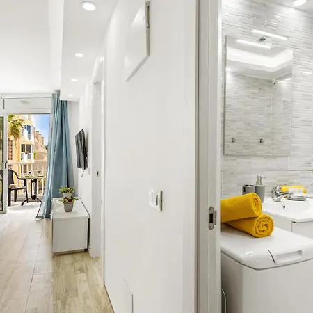 3e. Charming In Americas Апартаменты