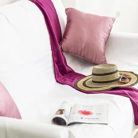 3e. Charming In Americas *