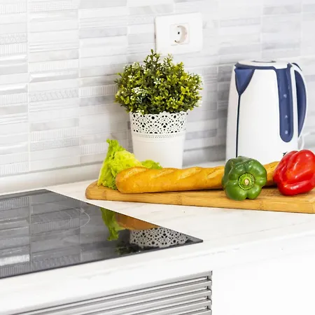 3e. Charming In Americas *